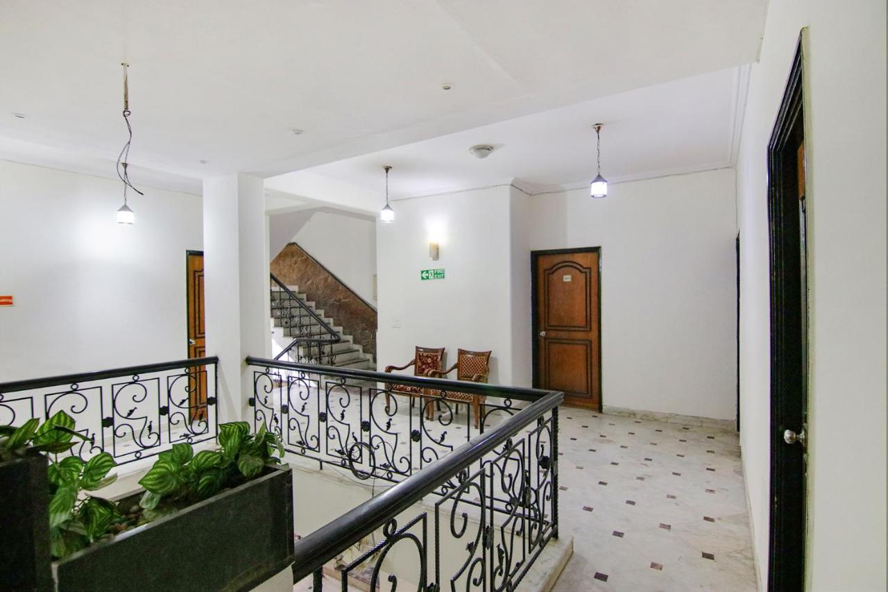Fabhotel Singh Suite Gurgaon Extérieur photo